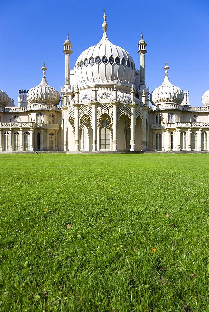 Domes of the 19th century Pavilion designed in Indo-Saracenic style by John Nash, commissioned by George Prince of Wales later King George IV, Brighton, Sussex, England, United Kingdom, Europe