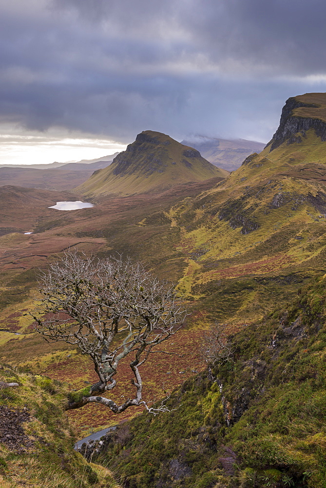 Dramatic landscape of the Quiraing, Trotternish mountains, Isle of Skye, Inner Hebrides, Scotland, United Kingdom, Europe