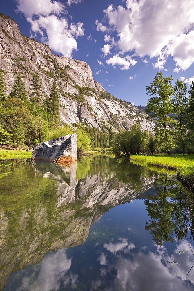 Mirror Lake in Yosemite National Park, UNESCO World Heritage Site, California, United States of America, North America