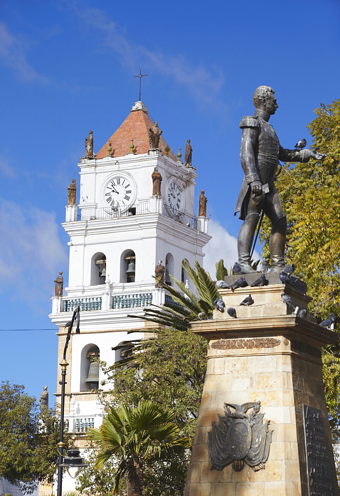 Cathedral and monument in Plaza 25 de Mayo, Sucre, UNESCO World Heritage Site, Bolivia, South America