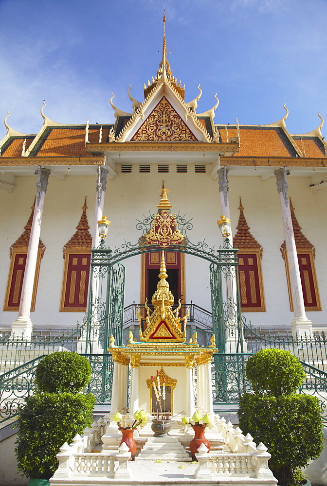 Silver Pagoda in Royal Palace, Phnom Penh, Cambodia, Indochina, Southeast Asia, Asia