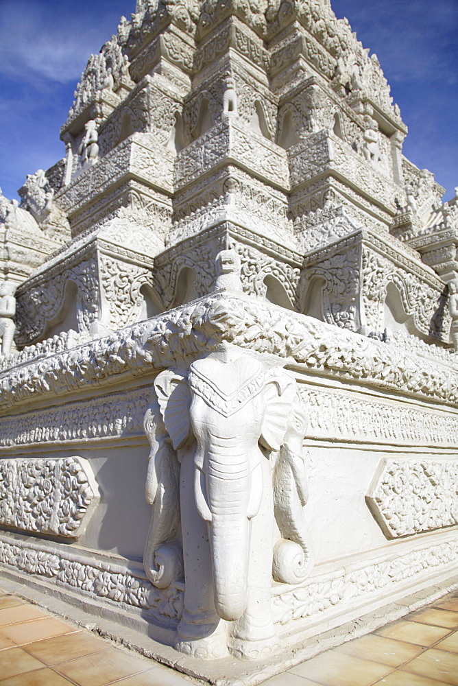 Stupa at Silver Pagoda in Royal Palace, Phnom Penh, Cambodia, Indochina, Southeast Asia, Asia 