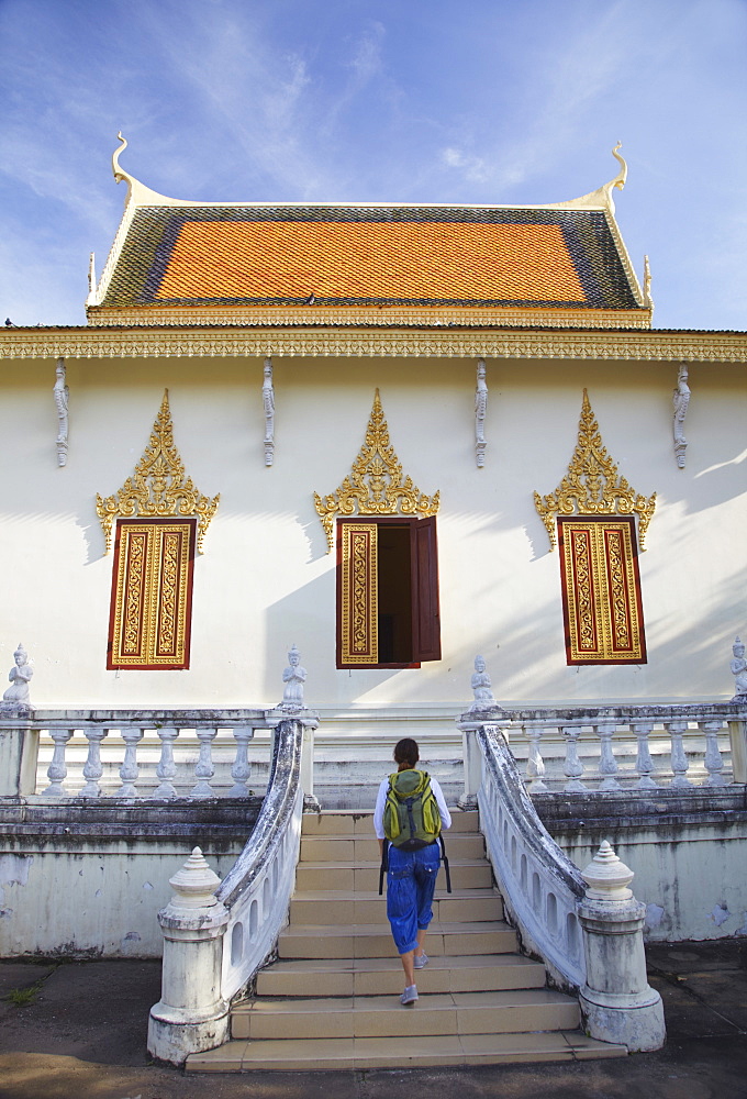 Woman at Silver Pagoda in Royal Palace, Phnom Penh, Cambodia, Indochina, Southeast Asia, Asia 