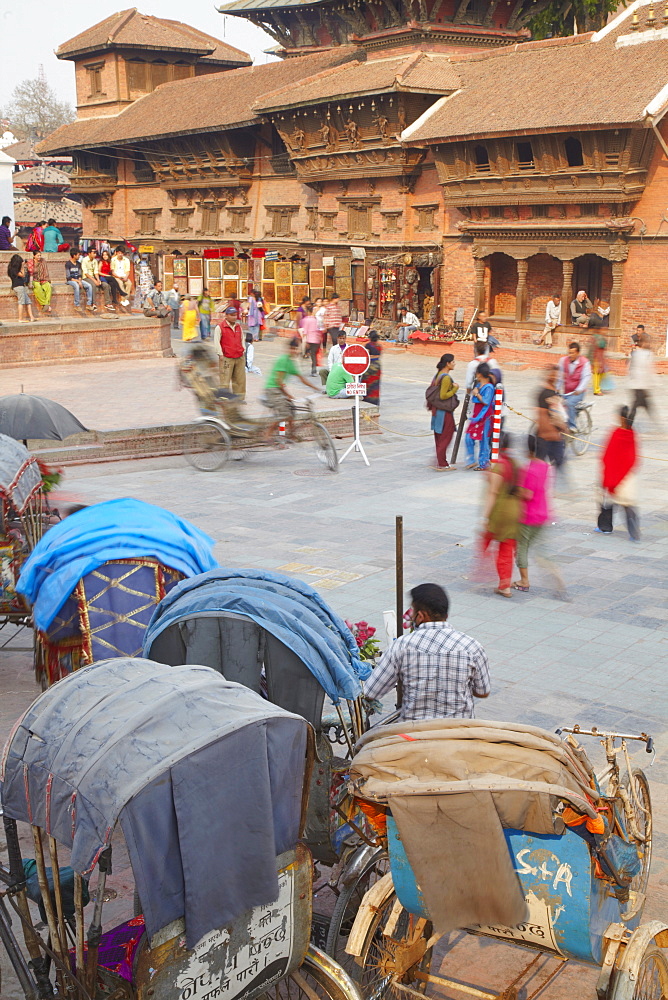 Rickshaws in Durbar Square, UNESCO World Heritage Site, Kathmandu, Nepal, Asia