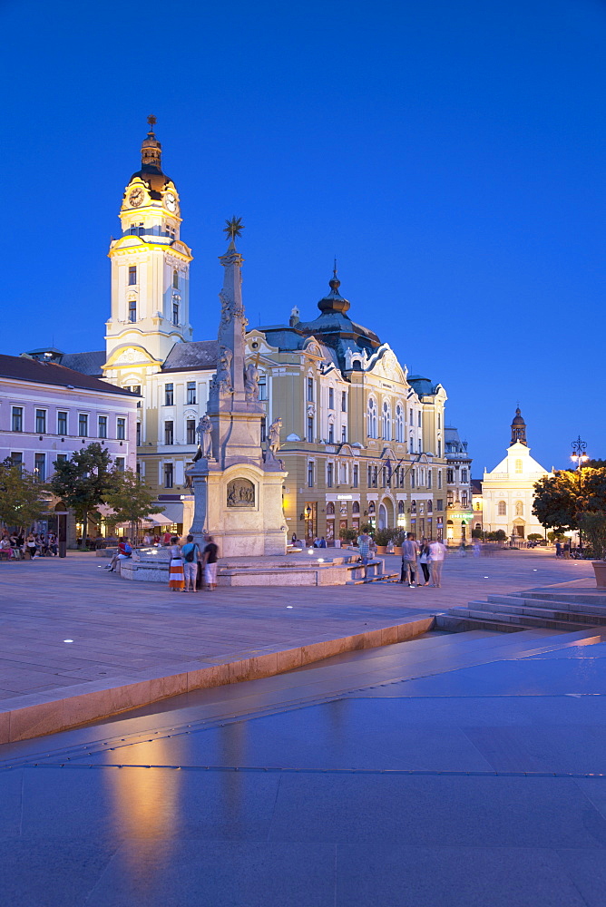 Szechenyi Square at dusk, Pecs, Southern Transdanubia, Hungary, Europe