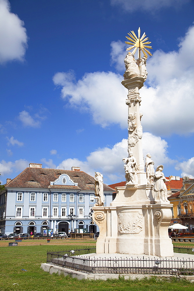 Trinity Column in Piata Unirii, Timisoara, Banat, Romania, Europe 