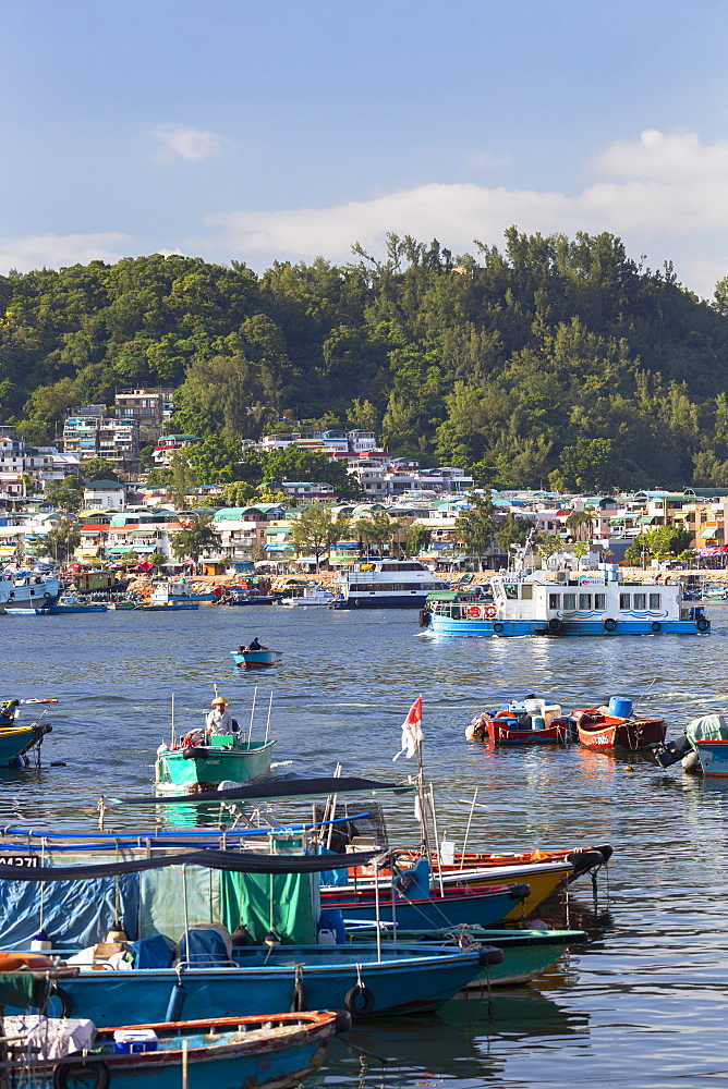 Fishing boats in harbour, Cheung Chau, Hong Kong, China, Asia