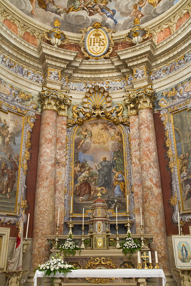 Semicircular apse with Baroque frescoes, dating from 1775, in St. Ignatius Church, Old Town, Dubrovnik, Croatia, Europe