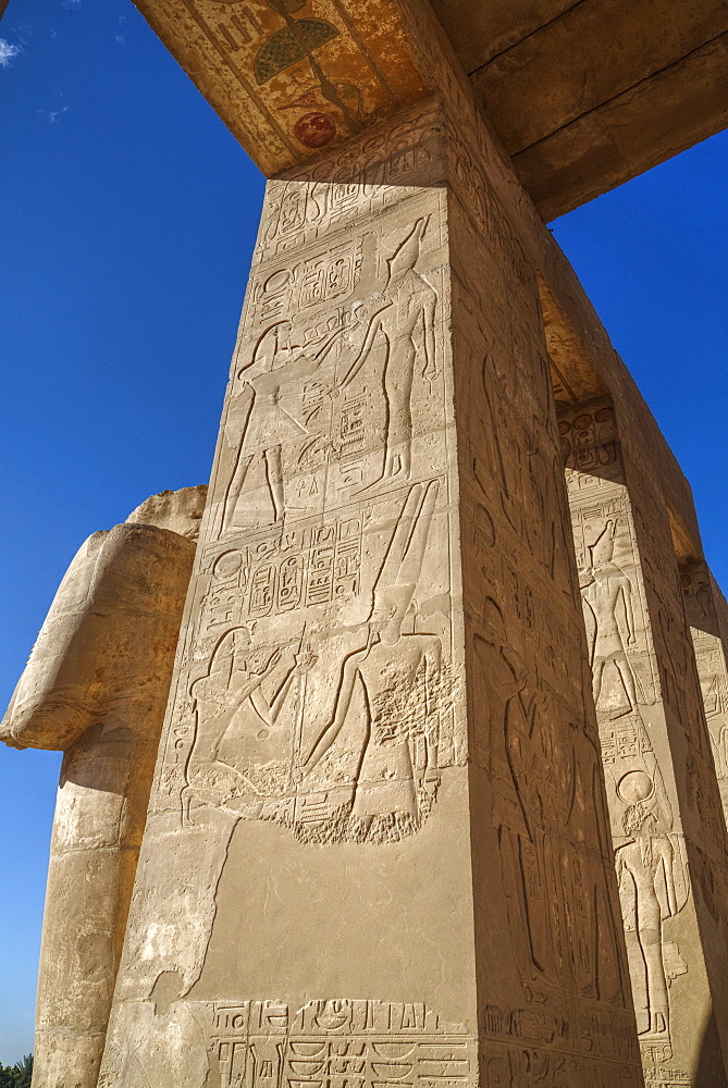 Decorative reliefs, Hypostyle Hall, The Ramesseum (Mortuary Temple of Ramese II), Luxor, West Bank, Thebes, UNESCO World Heritage Site, Egypt, North Africa, Africa