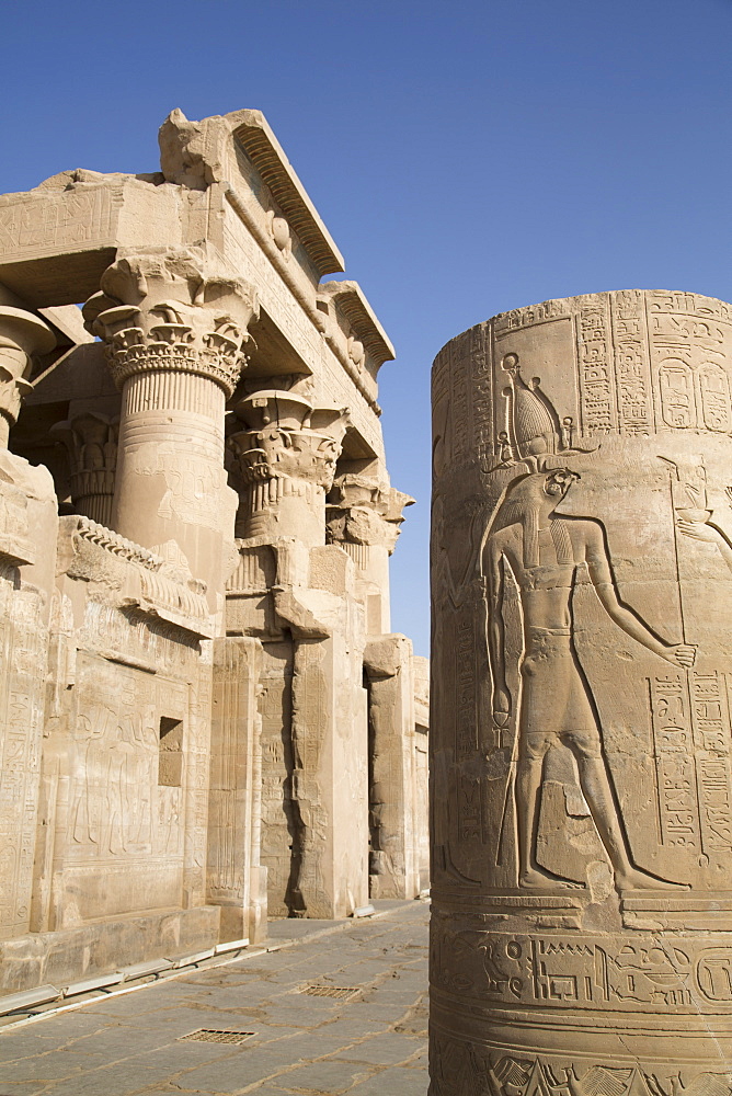 Pillar with bas-relief, Forecourt, Temple of Haroeris and Sobek, Kom Ombo, Egypt, North Africa, Africa