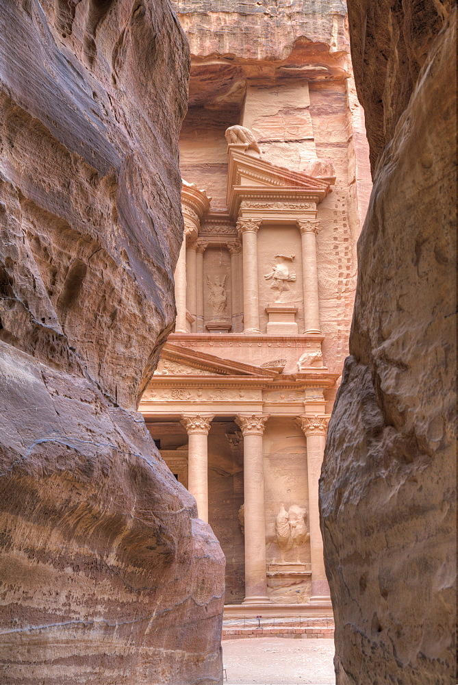 The Treasury as seen from the Siq, Petra, UNESCO World Heritage Site, Jordan, Middle East