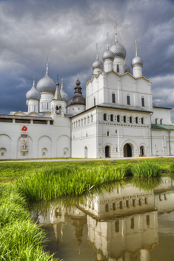 Resurrection Gate Church, built 1670, Kremlin, Rostov Veliky, Golden Ring, Yaroslavl Oblast, Russia, Europe