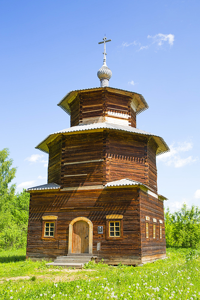 Chapel built in the 18th century, Museum of Wooden Architecture, Kostroma, Kostroma Oblast, Russia, Europe