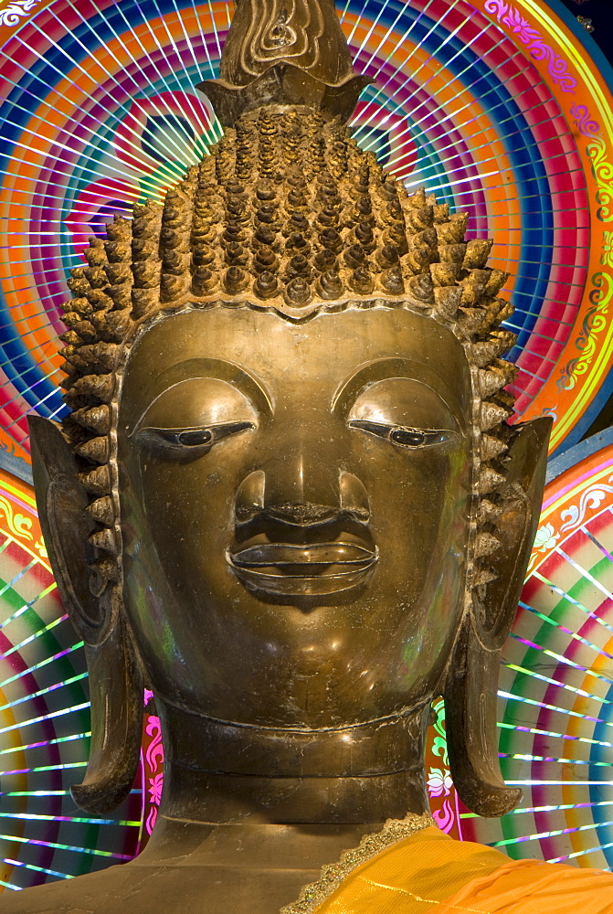 Head of a statue of the Buddha, Wat Ong Teu, Vientiane, Laos, Indochina, Southeast Asia, Asia