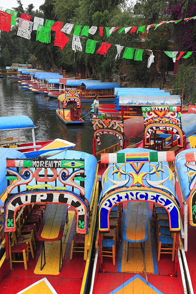 Brightly painted boats, Xochimilco, Trajinera, Floating Gardens, Canals, UNESCO World Heritage Site, Mexico City, Mexico, North America