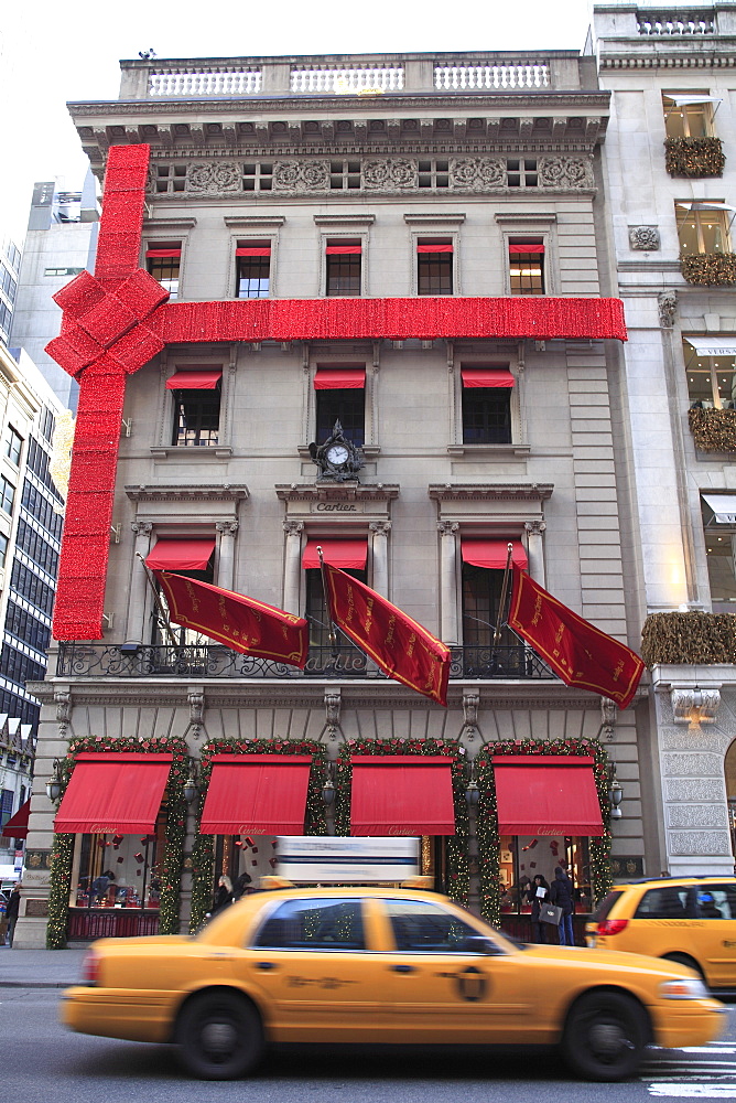 Cartier, Christmas decorations, 5th Avenue, Manhattan, New York City, United States of America, North America