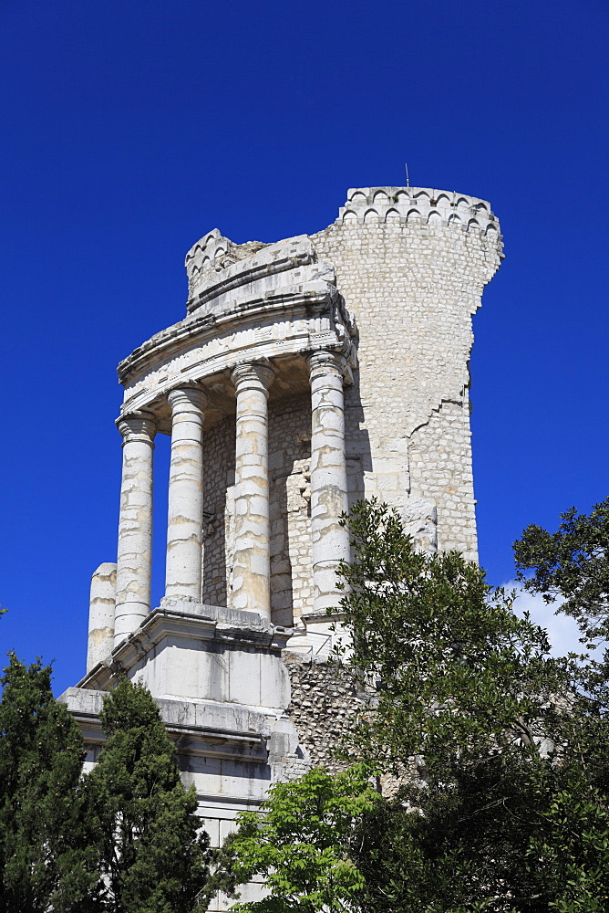 Roman Monument Trophy of Augustus (Trophy of the Alpes), La Turbie, Alpes-Maritimes, Cote d'Azur, Provence, France, Europe