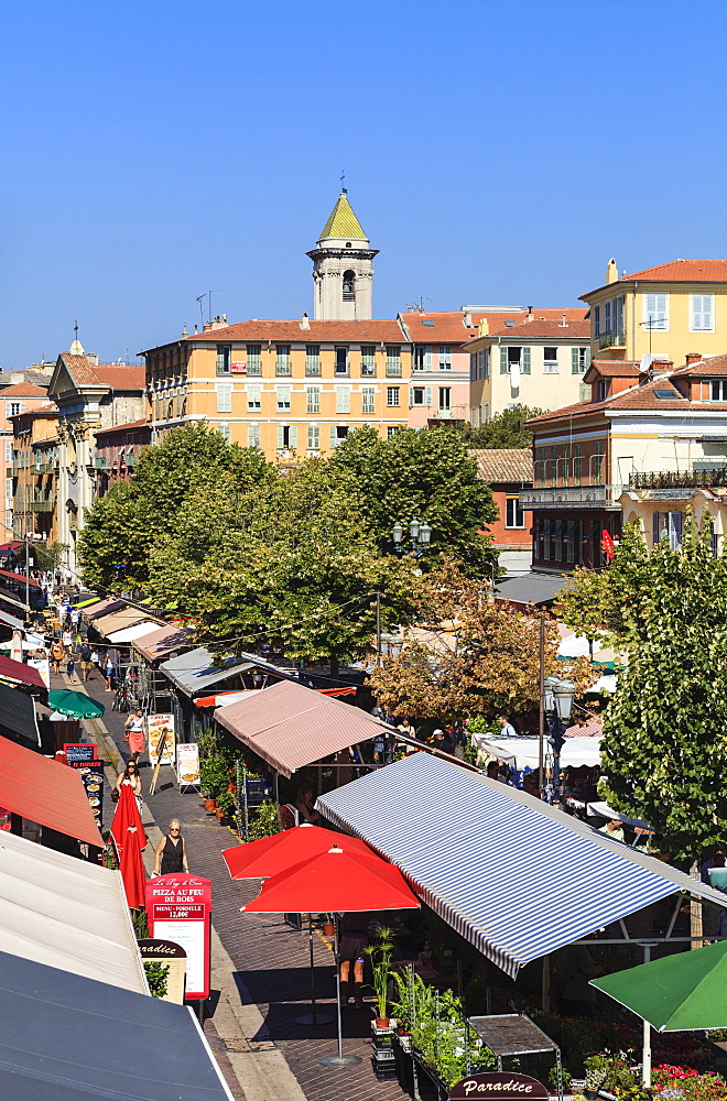 Outdoor restaurants set up in Cours Saleya, Nice, Alpes Maritimes, Provence, Cote d'Azur, French Riviera, France, Europe