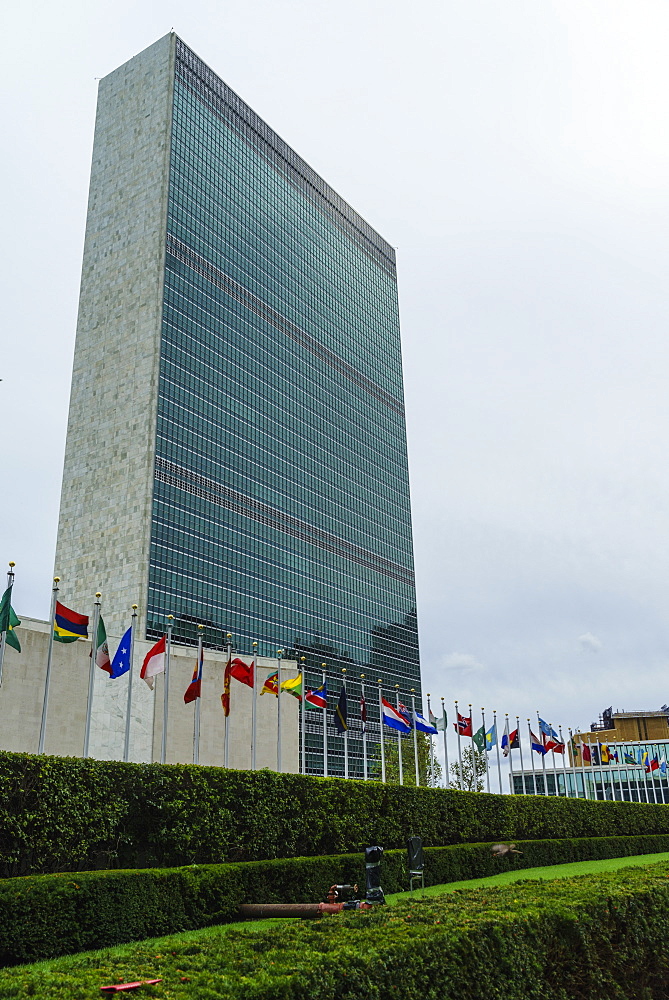 United Nations Headquarters, The United Nations Secretariat Building, Manhattan, New York City, New York, United States of America, North America