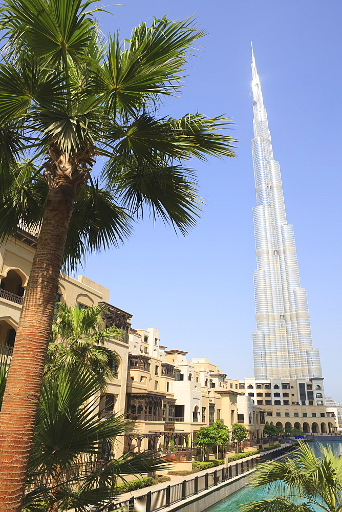 Burj Khalifa, formerly the Burj Dubai (Dubai Tower), the tallest tower in the world at 818m, Downtown Burj Dubai, Dubai, United Arab Emirates, Middle East