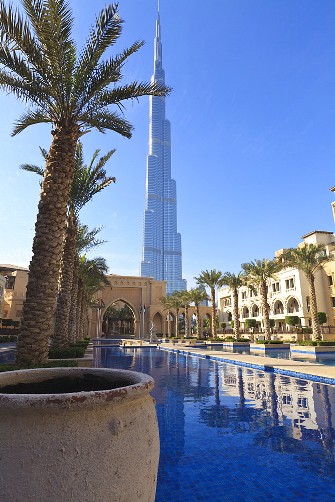 Burj Khalifa, the tallest man made structure in the world at 828 metres, viewed from the Palace Hotel, Downtown Dubai, Dubai, United Arab Emirates, Middle East