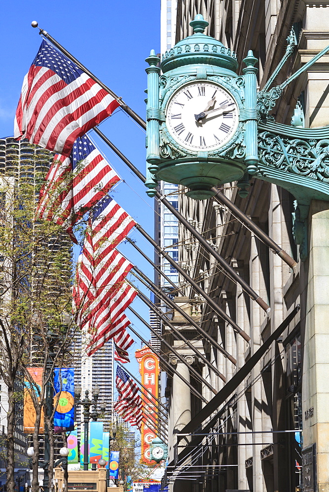 Marshall Field Building Clock, State Street, Chicago, Illinois, United States of America, North America 