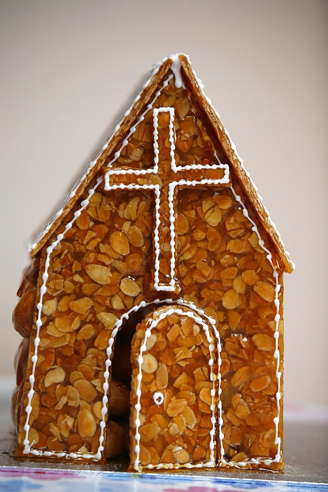 First Holy Communion cake, London, England, United Kingdom, Europe