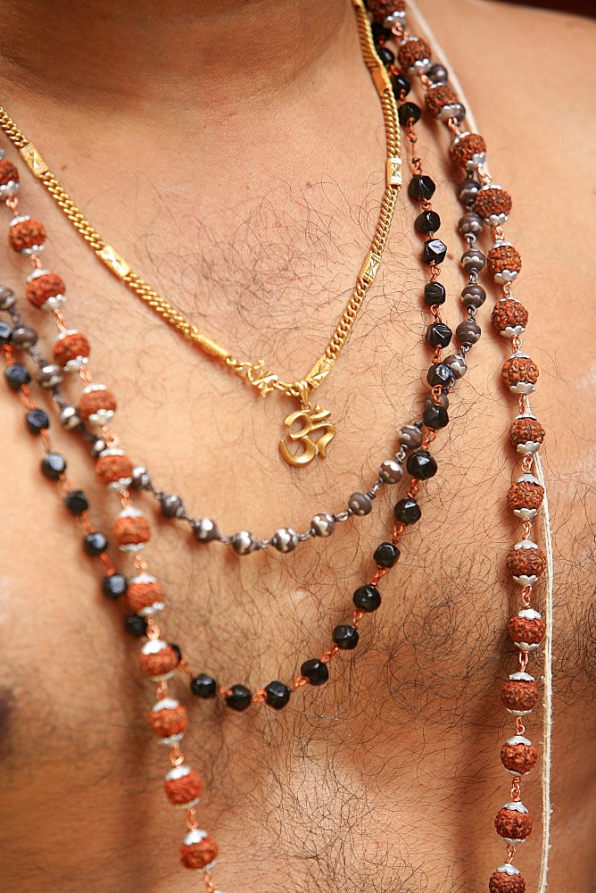 Priest, Sri Maha Mariamman temple, Kuala Lumpur, Malaysia, Southeast Asia, Asia