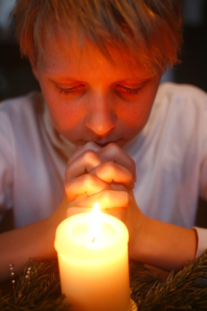 Advent prayer, St. Gervais, Haute Savoie, France, Europe