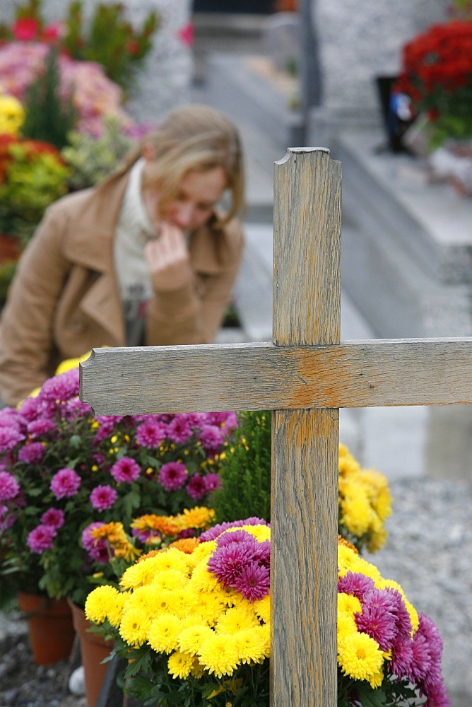 Cemetery on All Saints' Day, Chedde, Haute Savoie, France, Europe