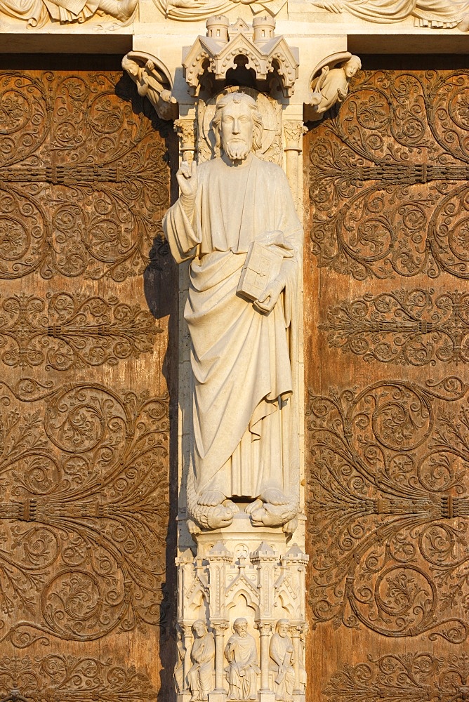 Christ sculpture, west front, Notre Dame cathedral, Paris, France, Europe