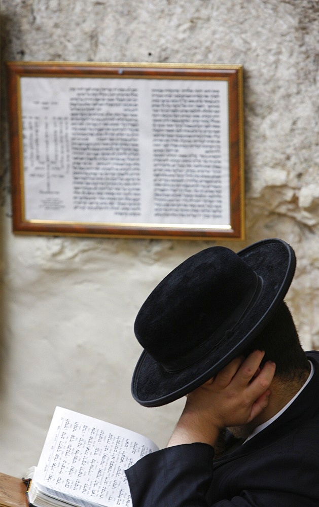 Orthodox Jew at Nahabit Shim'on synagogue in Jerusalem, Israel, Middle East