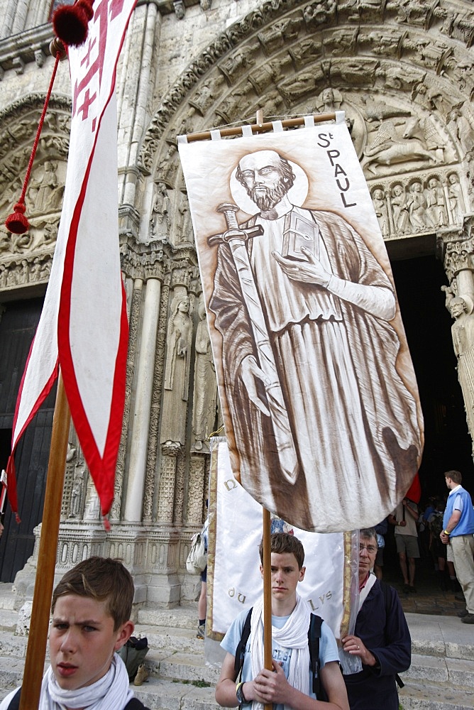 Traditionalist Catholic pilgrimage, Mass in Chartres Cathedral, Chartres, Eure-et-Loir, France, Europe