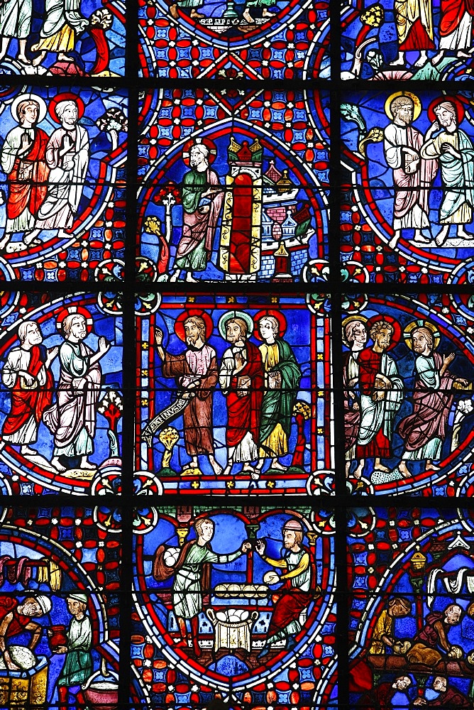 Stained glass, Notre-Dame de Chartres Cathedral, UNESCO World Heritage Site, Chartres, Eure-et-Loir, France, Europe