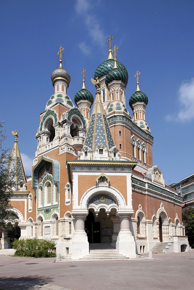 The Russian Orthodox Cathedral (Eglise Russe) (Catedrale Saint Nicolas), the largest Russian Orthodox cathedral outside Russia, Nice, Alpes Maritimes, Provence, France, Europe