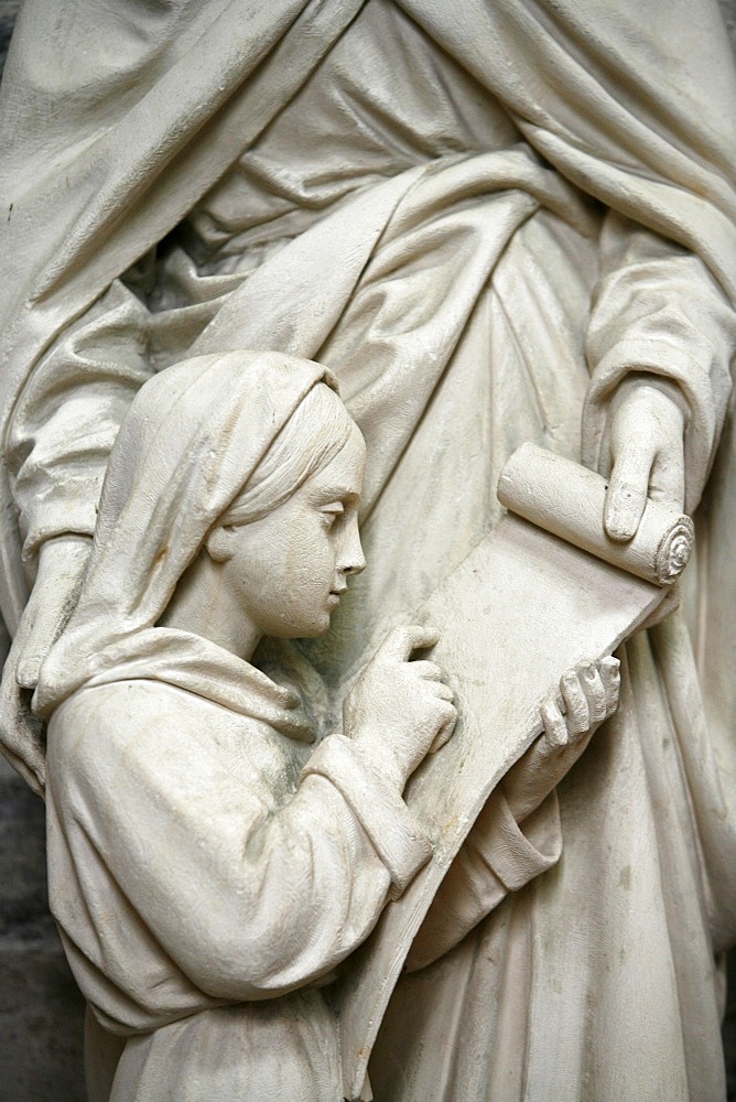 Sculpture, Saint-Samson cathedral, Dol-de-Bretagne, Ille-et-Vilaine, Brittany, France, Europe