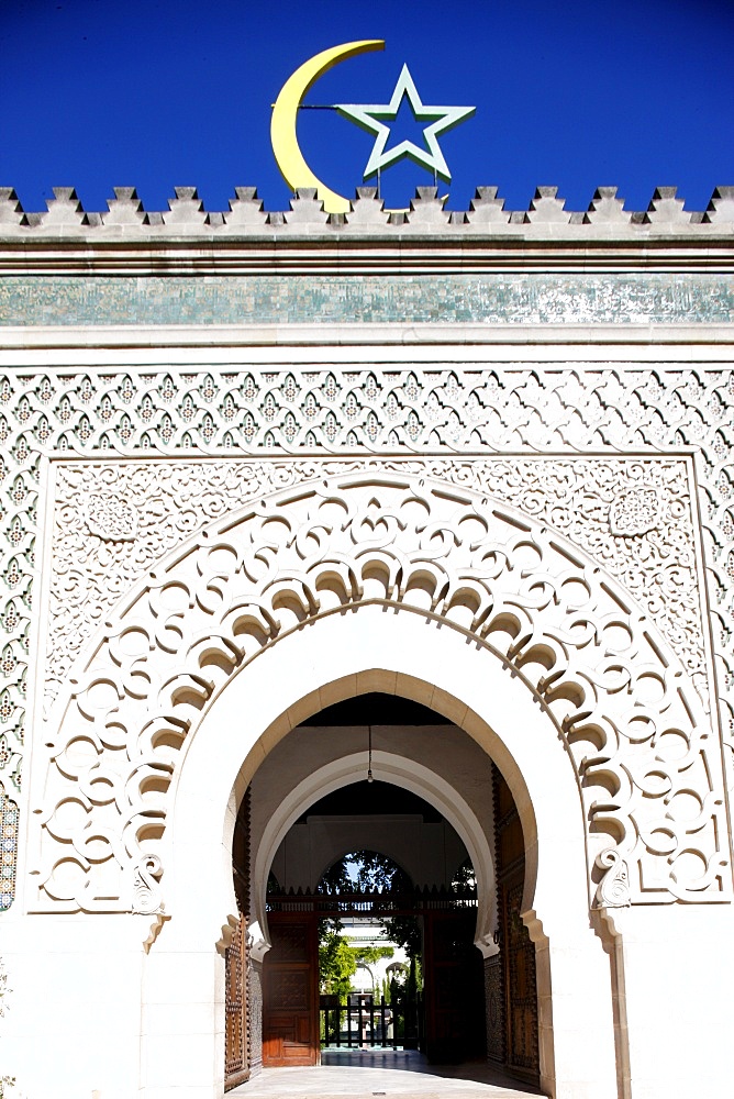 Main door of the Paris Great Mosque, Paris, France, Europe