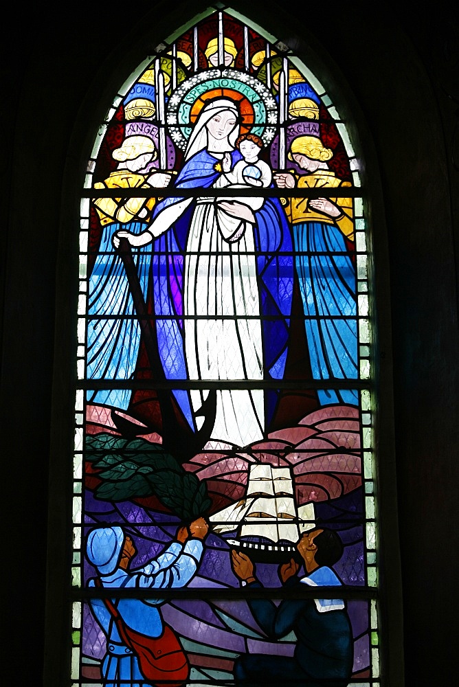 Stained glass window of First World War veterans praying, Mont-Dol chapel, Mont-Dol, Ille-et-Vilaine, Brittany, France, Europe