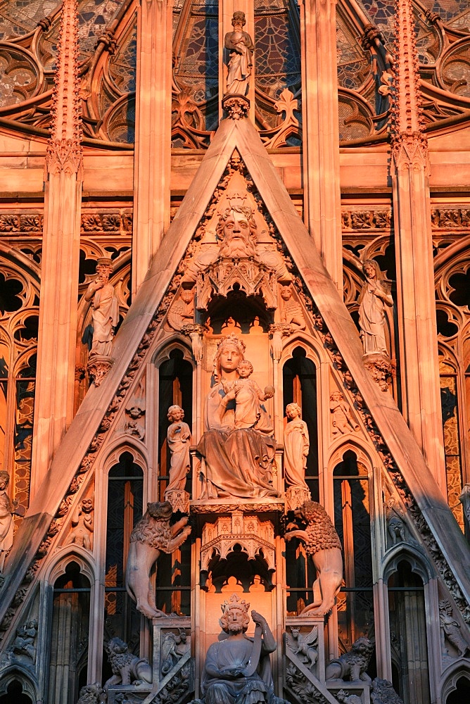 Strasbourg Cathedral, Strasbourg, Bas-Rhin, Alsace, France, Europe