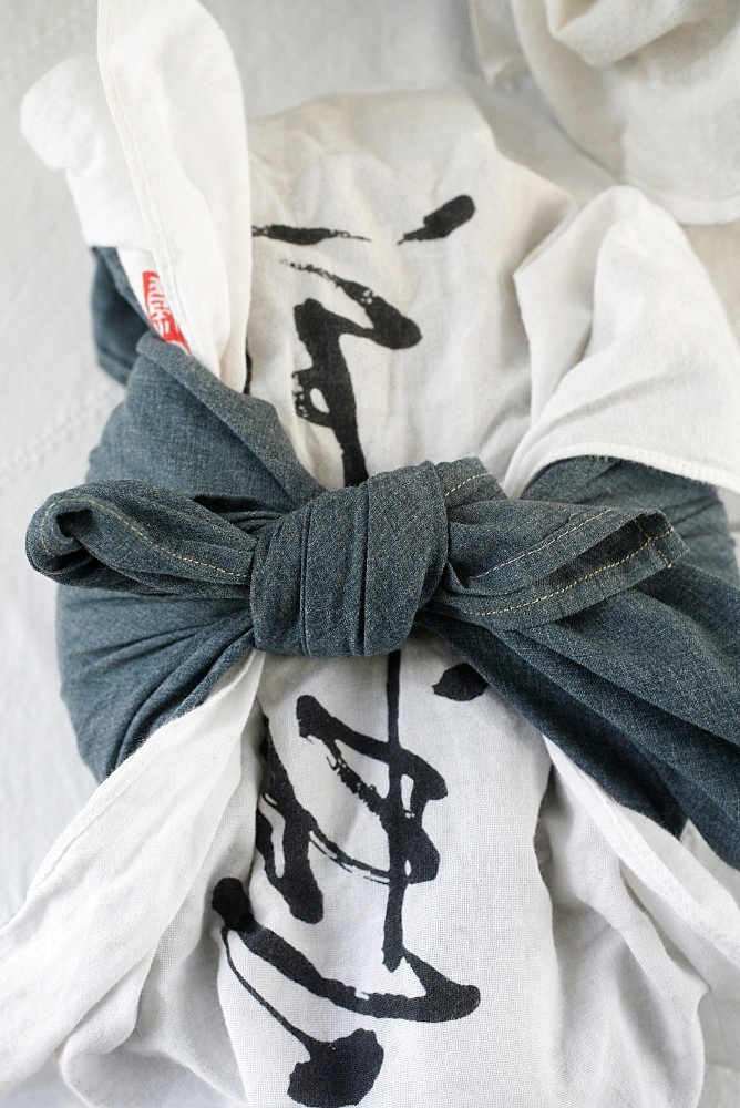 Bowl wrapped in cloth, Kanshoji Zen monastery, La Coquille, Dordogne, France, Europe