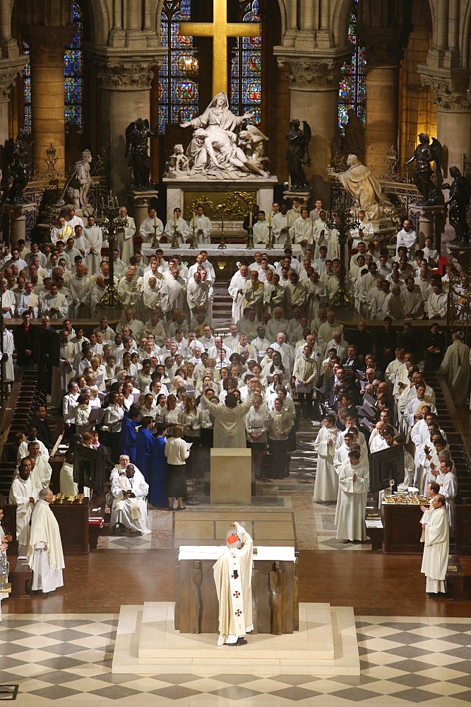 Chrism mass (Easter Wednesday) in Notre Dame Cathedral, Paris, France, Europe