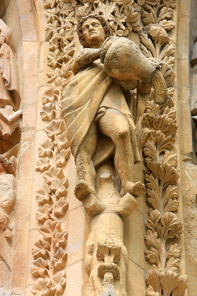 Statues, Notre-Dame de Reims Cathedral, UNESCO World Heritage Site, Reims, Marne, Champagne-Ardenne, France, Europe