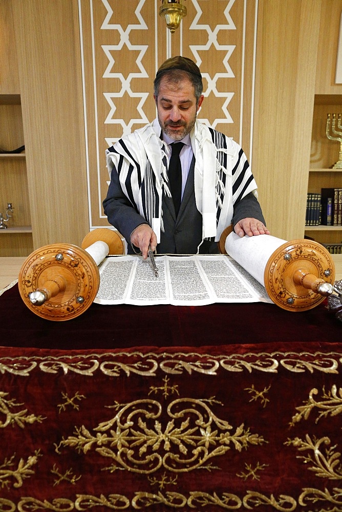 Reading of the Torah in Beth Yaacov Synagogue, Paris, France, Europe