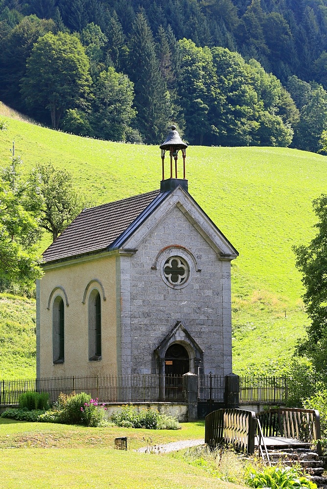 Chapel in the Alps, Haute-Savoie, France, Europe