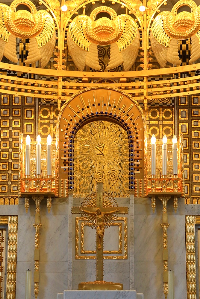 Jesus Christ on the Cross, Steinhof Church built by Otto Wagner between 1902 and 1907, Vienna, Austria, Europe