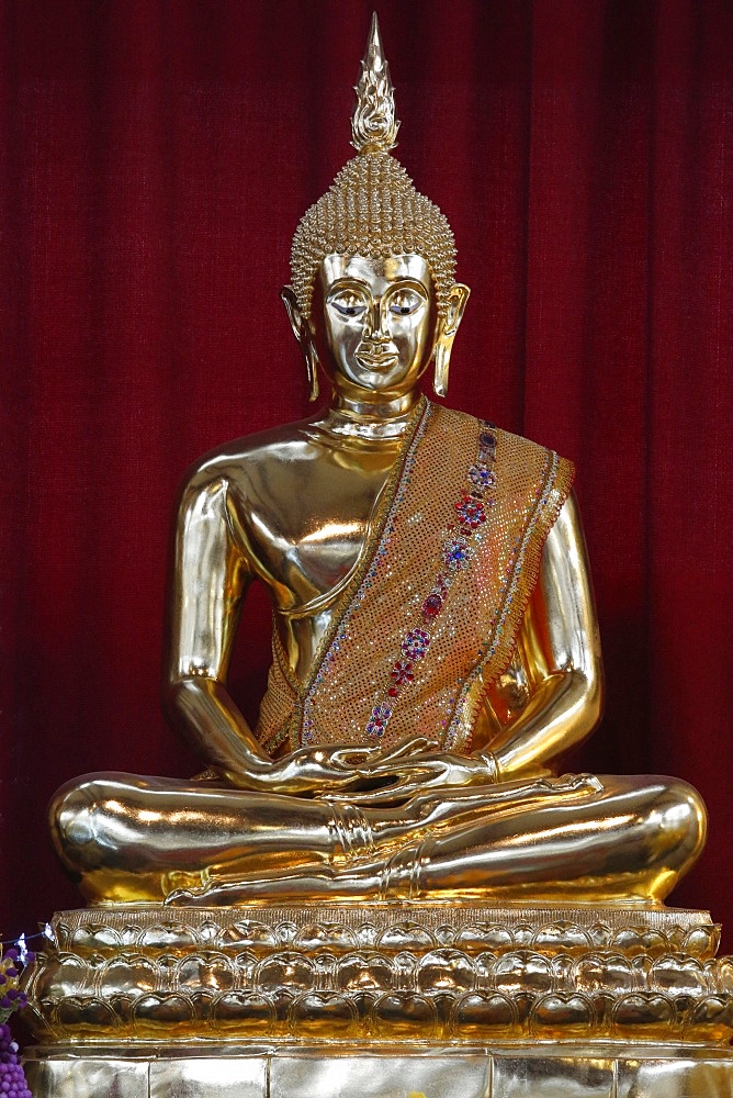 Buddha statue, Wat Velouvanaram, Bussy Saint Georges, Seine et Marne, France, Europe