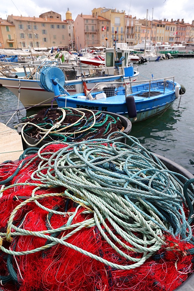 Saint Tropez, nets and fishermen boats in the old harbor, St. Tropez, Var, Provence, Cote d'Azur, French Riviera, France, Mediterranean, Europe