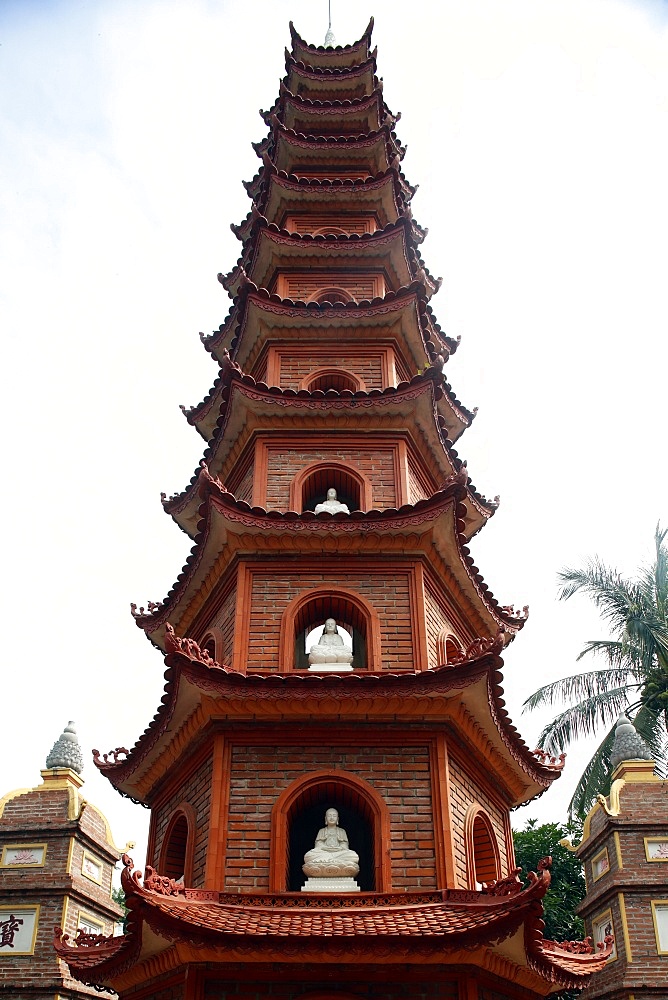 Tran Quoc Pagoda (Chua Tran Quoc), Tower, Hanoi, Vietnam, Indochina, Southeast Asia, Asia