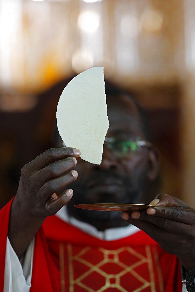 African church, Sunday Catholic Mass, Eucharist celebration, Agbonou Koeroma, Togo, West Africa, Africa