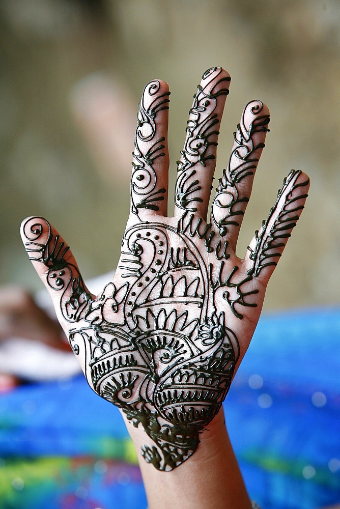 Henna tattoo on woman's hands, Dakshin Kali, Nepal, Asia